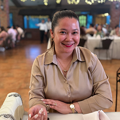 Freelance Digital Marketing Services from the Philippines Rusel Mae Laganson LDS - helping brands connect with their audience through creative social media strategies. Reach out to grow your brand visibility today.